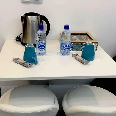 Apartamento Moderno Tipo Semisotano En Playa Canteras Con Wifi Las Palmas / Gran Canaria